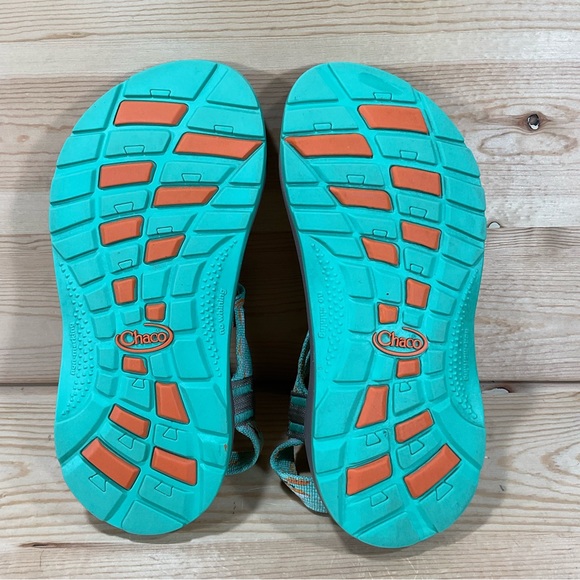 Chaco ZX1 Classic Ecotread Waterproof Sandals 
J180268
Youth Size 3
Green Orange - Picture 4 of 6